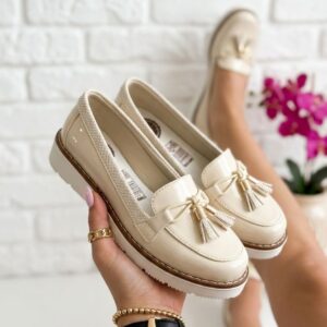 Calzado Sem-elegante